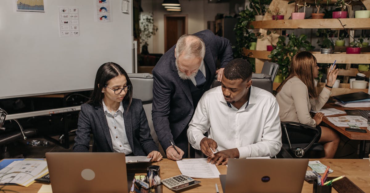 蝙蝠实名账号：钱到了app详情下载教程