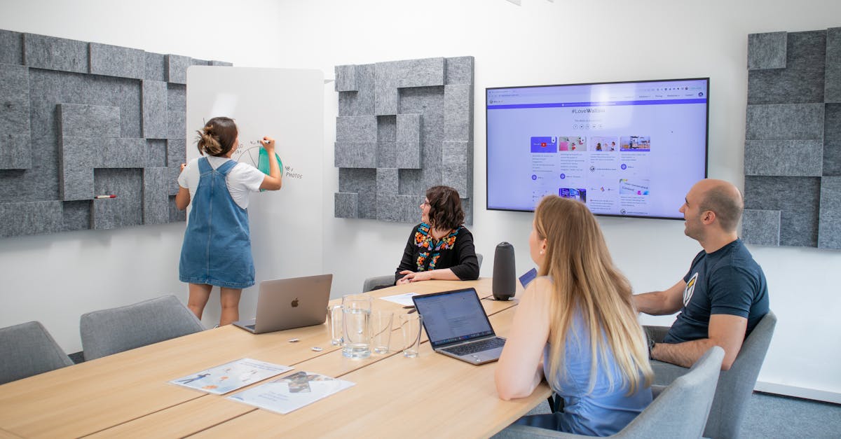 西部数码实名账号：代理平台怎样经营